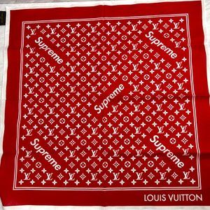 MRBLD on X: Travis wearing the Supreme/Louis Vuitton Monogram Scarf   / X